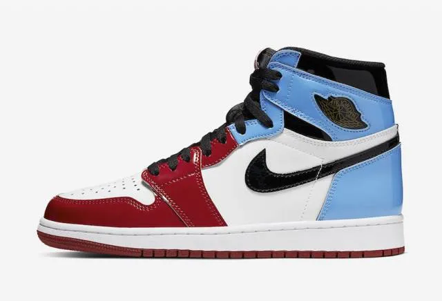 Air Jordan 1 Retro HI OG Fearless Chicago UNC New
