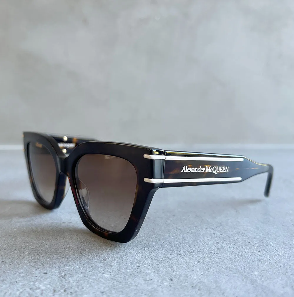 AMQ AM0398S Stylish Sunglasses