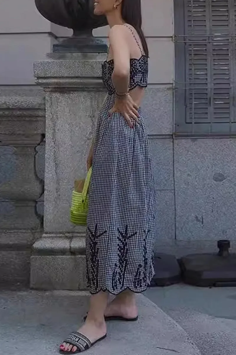 Backless Sling Dress with Sexy Print