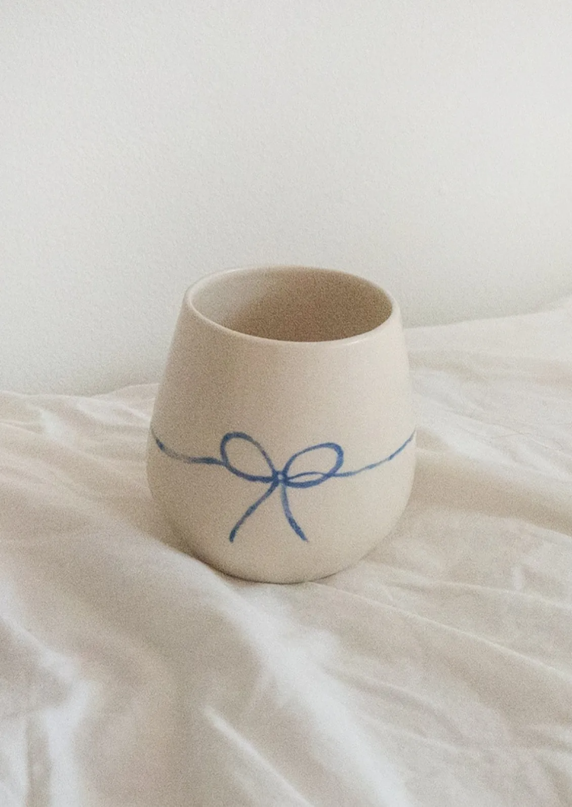 Ceramic Bow Cup