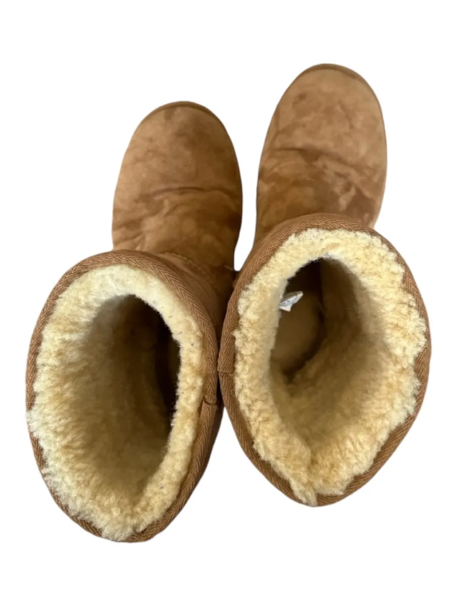 Camel Suede Shearling Lined Boots Ugg Shoe Size 9