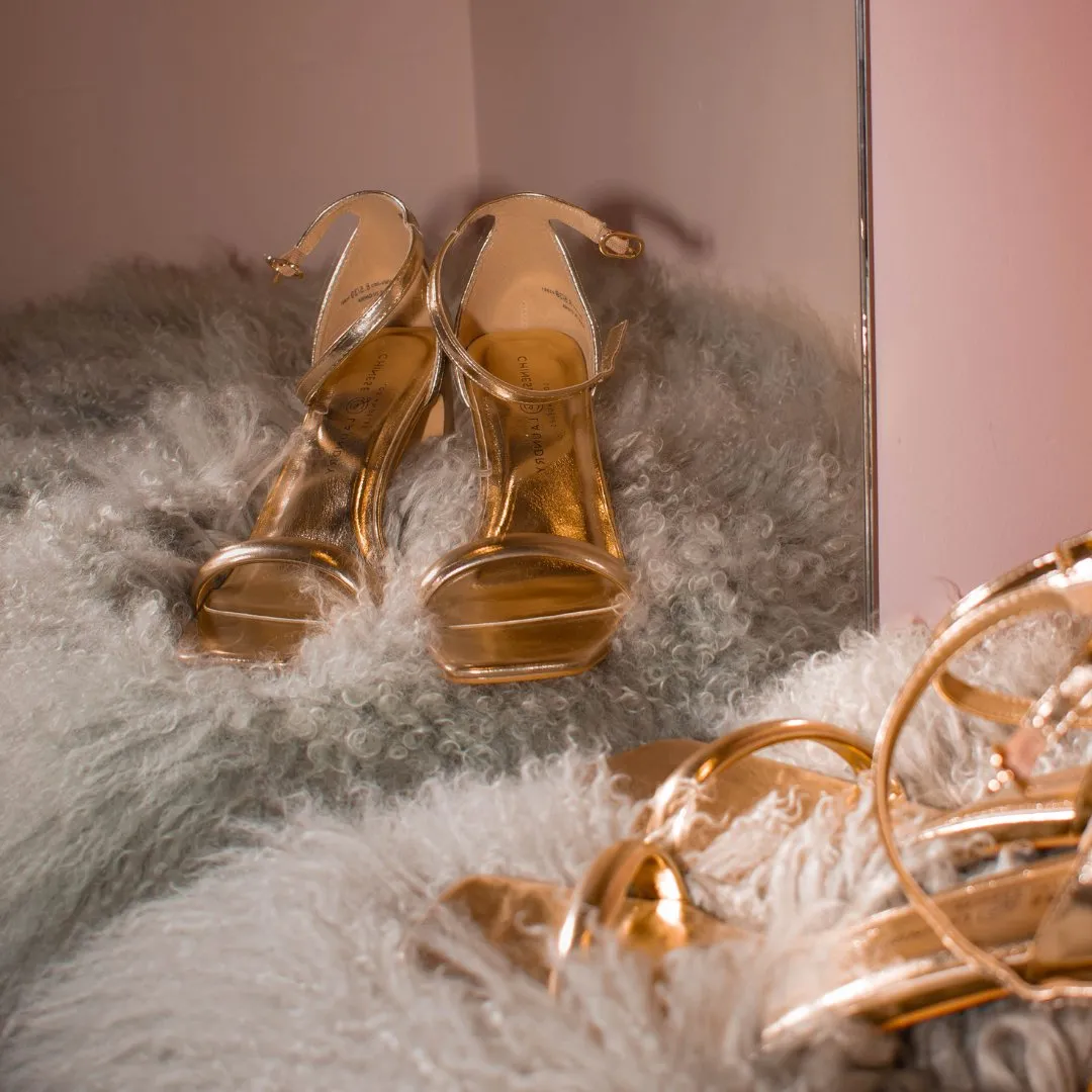 Chinese Laundry: Gold Metallic Sandals