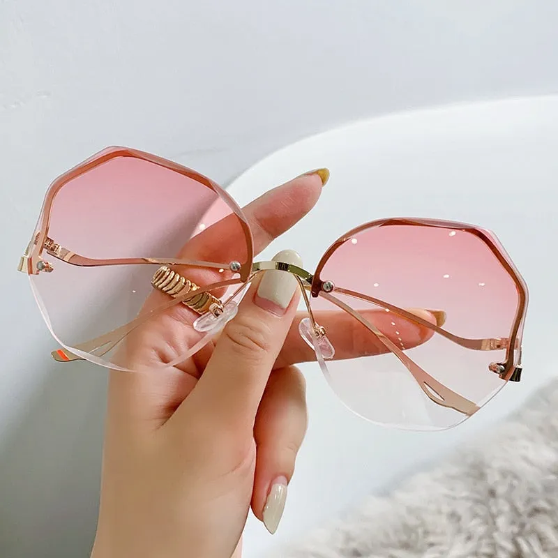 Luxury Women's Round Gradient Shades