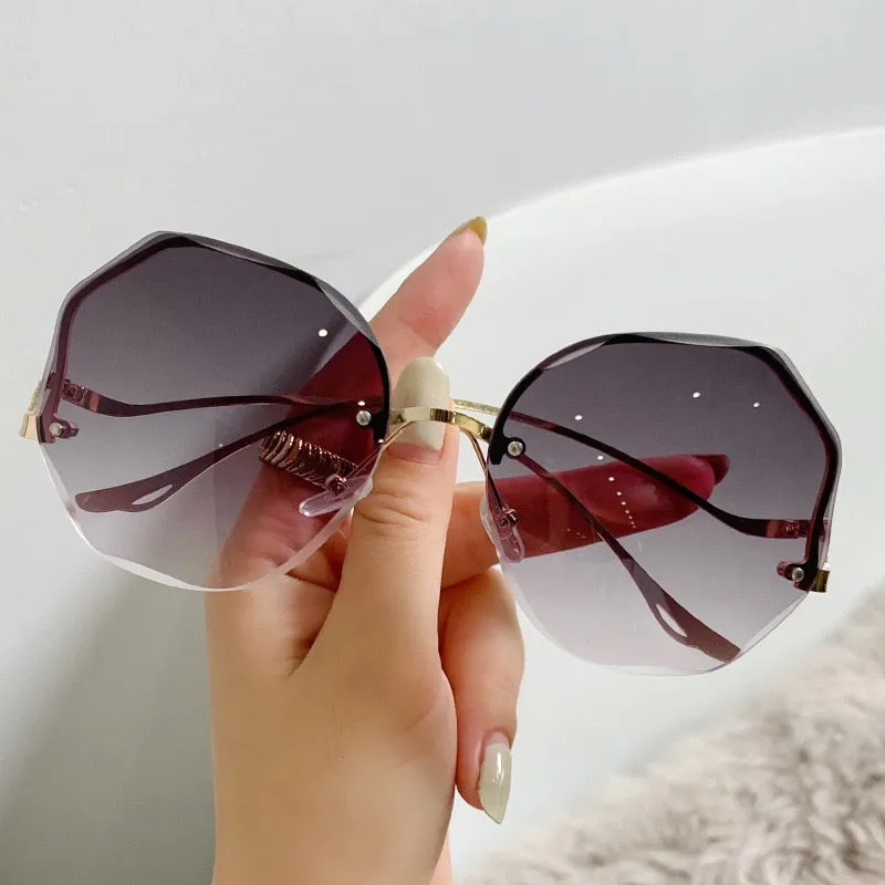 Luxury Women's Round Gradient Shades