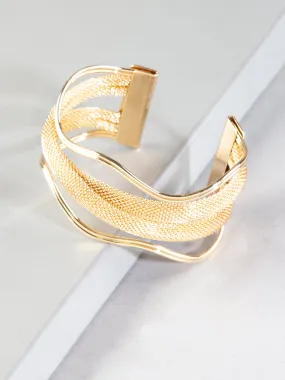 Shiny Crisscross Bangle