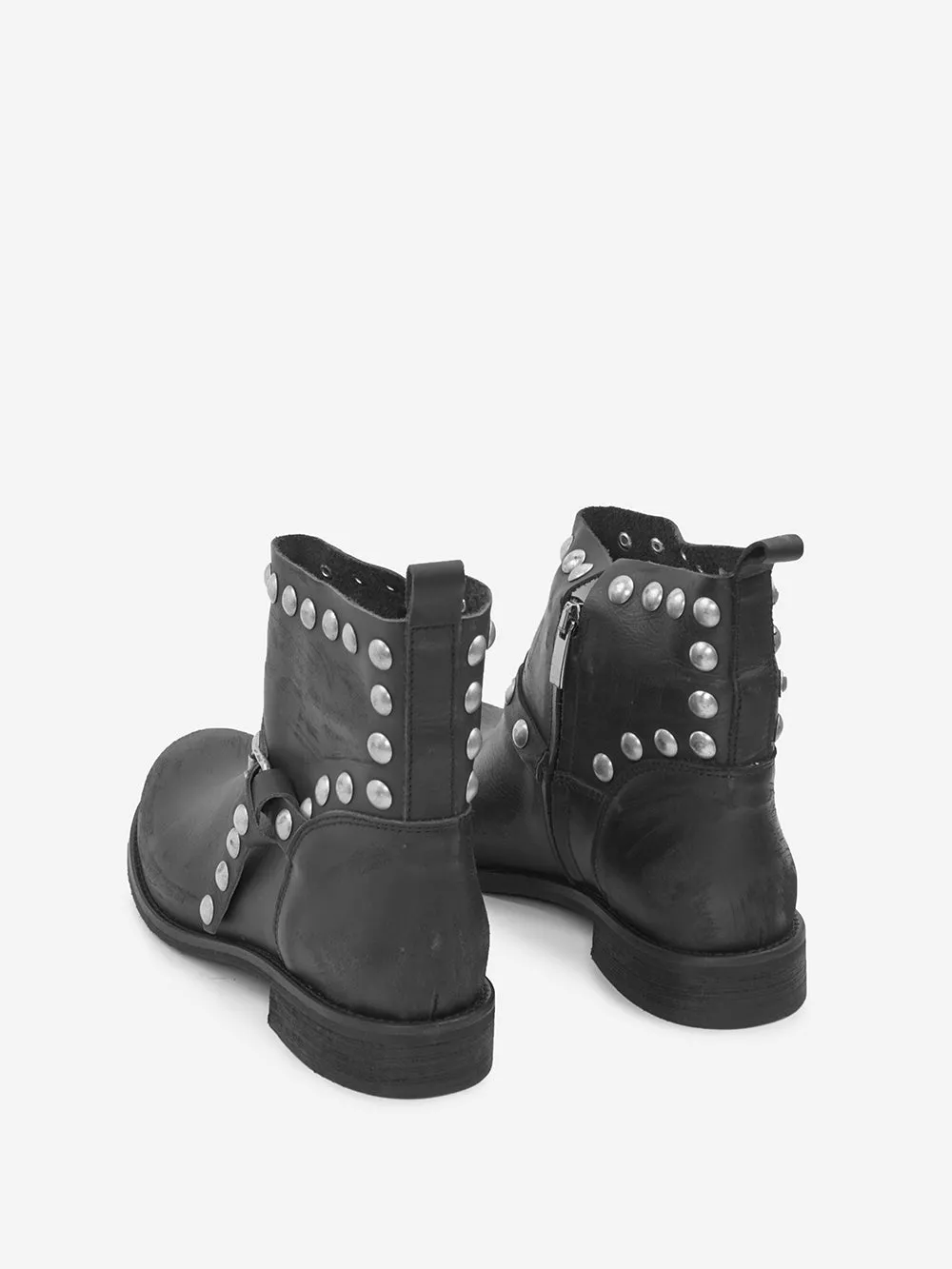 Metisse - Low Smooth Leather Biker with Studded Profiles