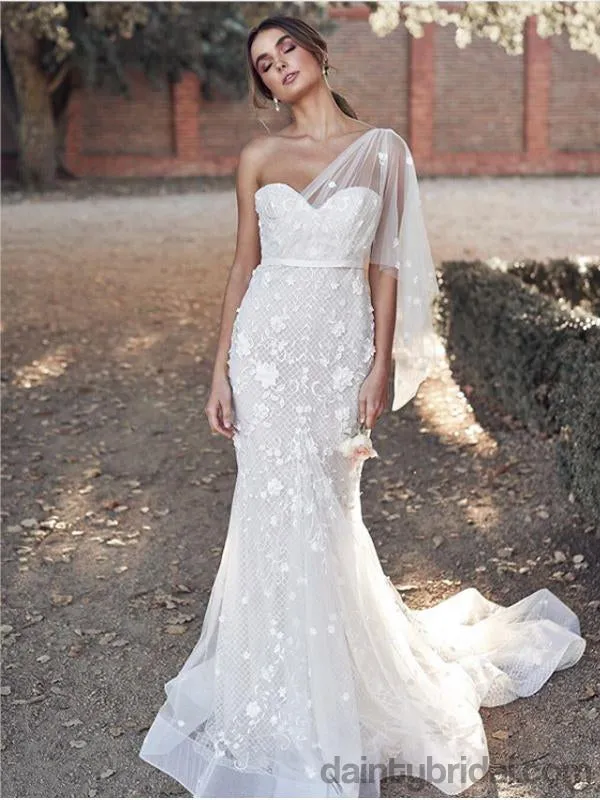 Sweetheart Tulle Lace Long Wedding Gown With Appliques