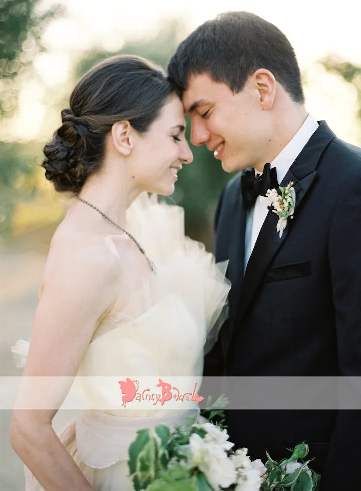 Unique Strapless Blush Pink Chiffon Beach Wedding Dress